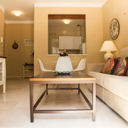 Eva Recommends Pinton Appartement *